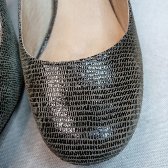 MICHAEL Michael Kors Gray Leather Women's Snake pr - Picture 6 of 12